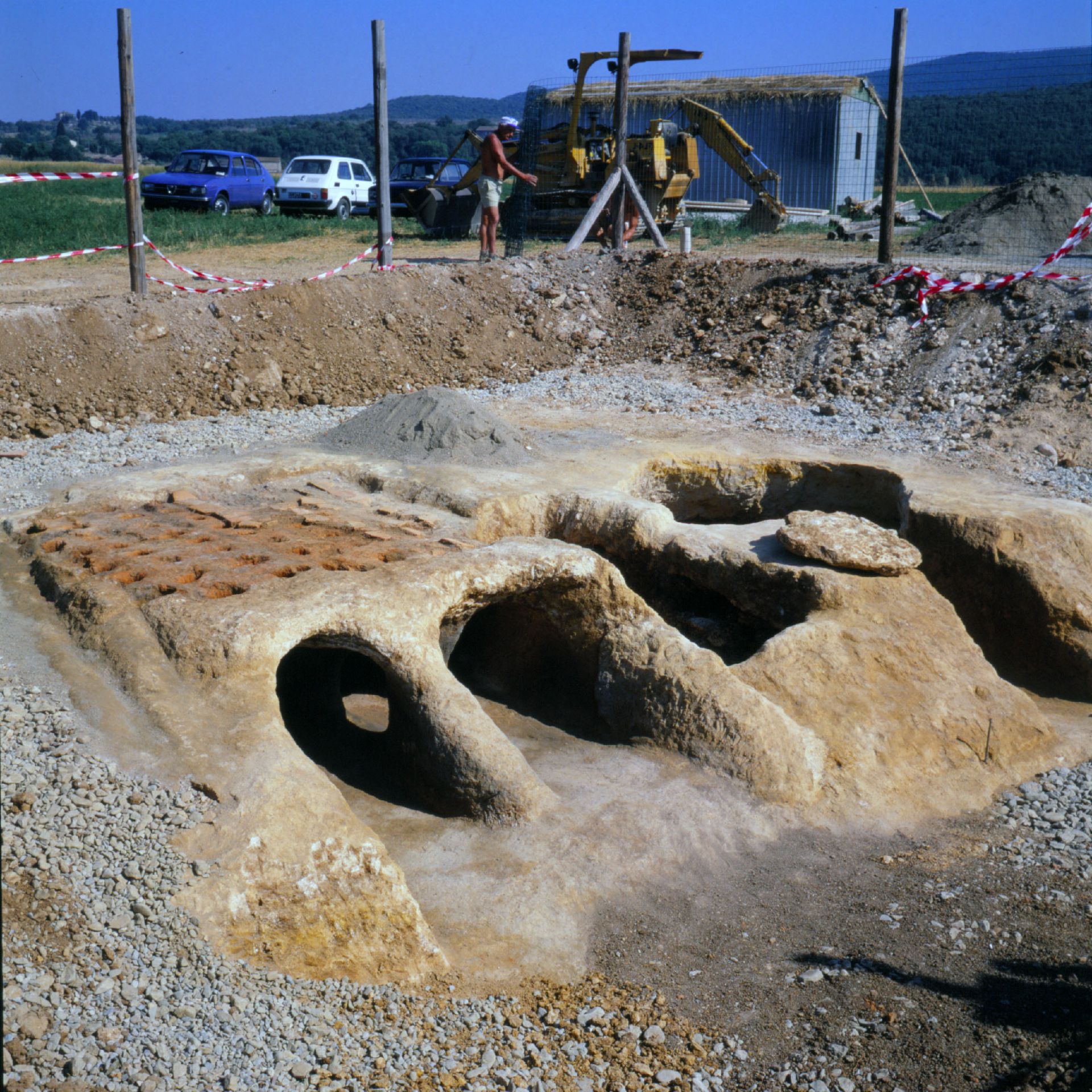 Sovrapposizione di strutture di età ellenistica negli scavi al podere Malabarba-Milanese (primi anni Ottanta del XX secolo)